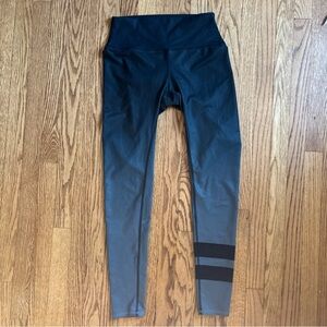 ALO Yoga Airbrush High Waist Ombre Leggings Black Gray Small/medium*